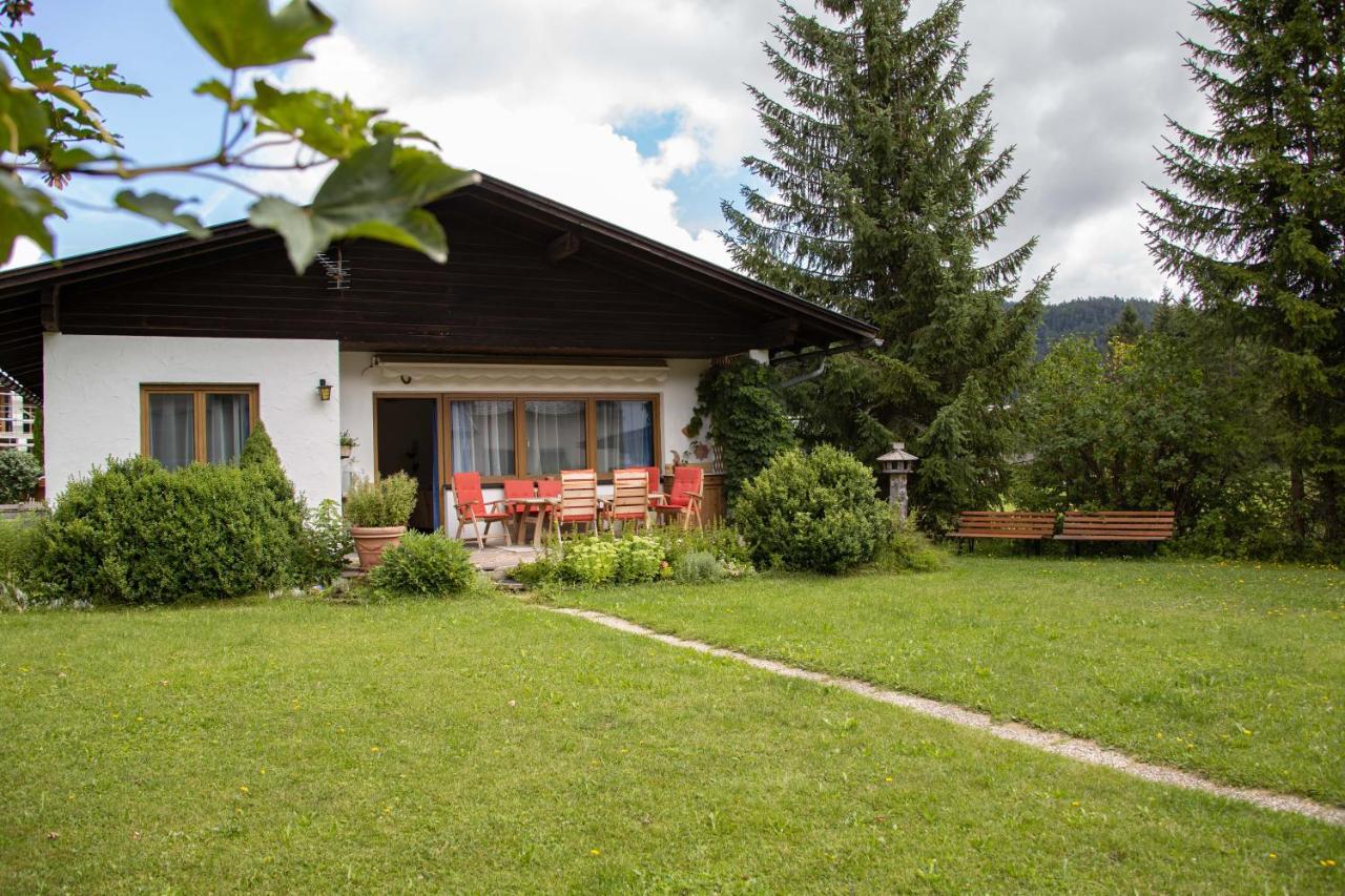 Forellenhof Appartements & Grossmutters Bungalow Leutasch Exterior foto